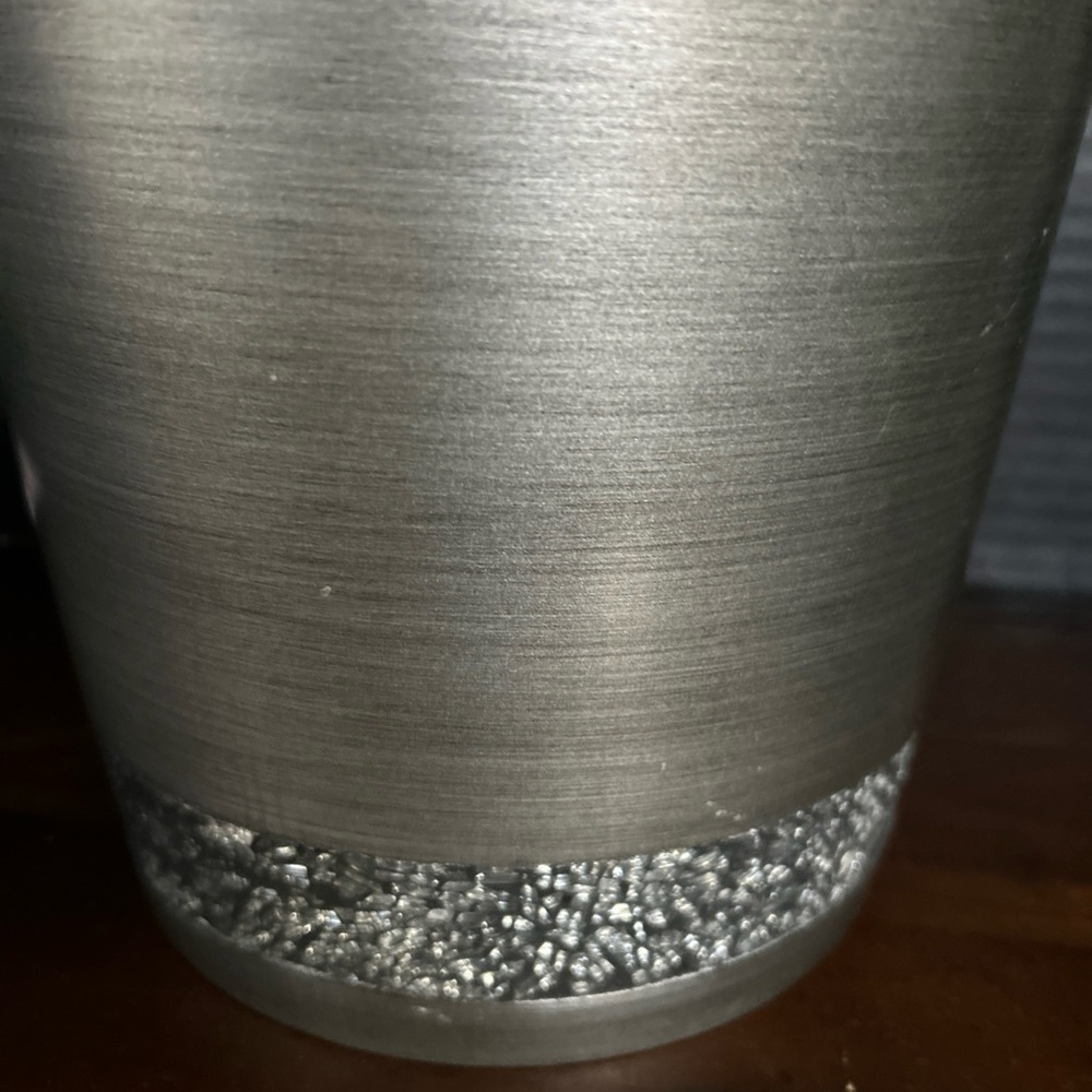 Pewter wastebasket - Picture 3 of 8